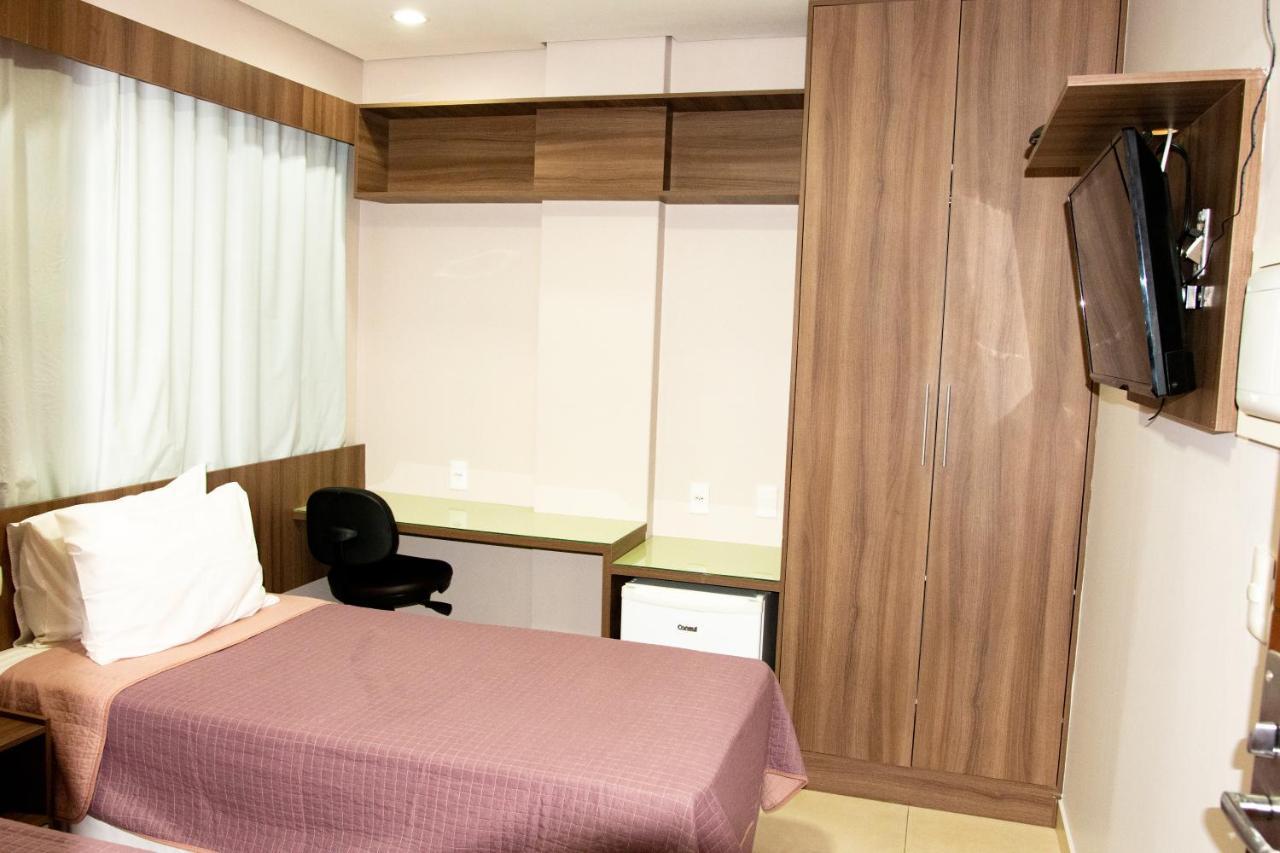Lis Hotel Teresina Bagian luar foto